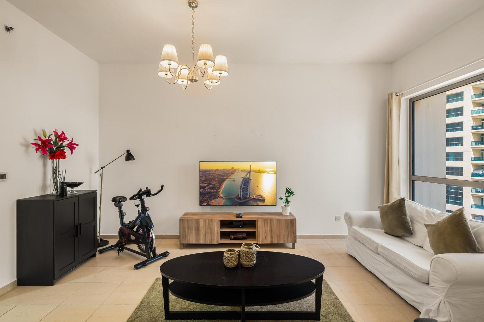 דובאי Beautiful 2Br & 4Br Apartments On Jbr Beach, Walking Distance To Bluewaters Island - By Sunkissed Holiday Homes מראה חיצוני תמונה