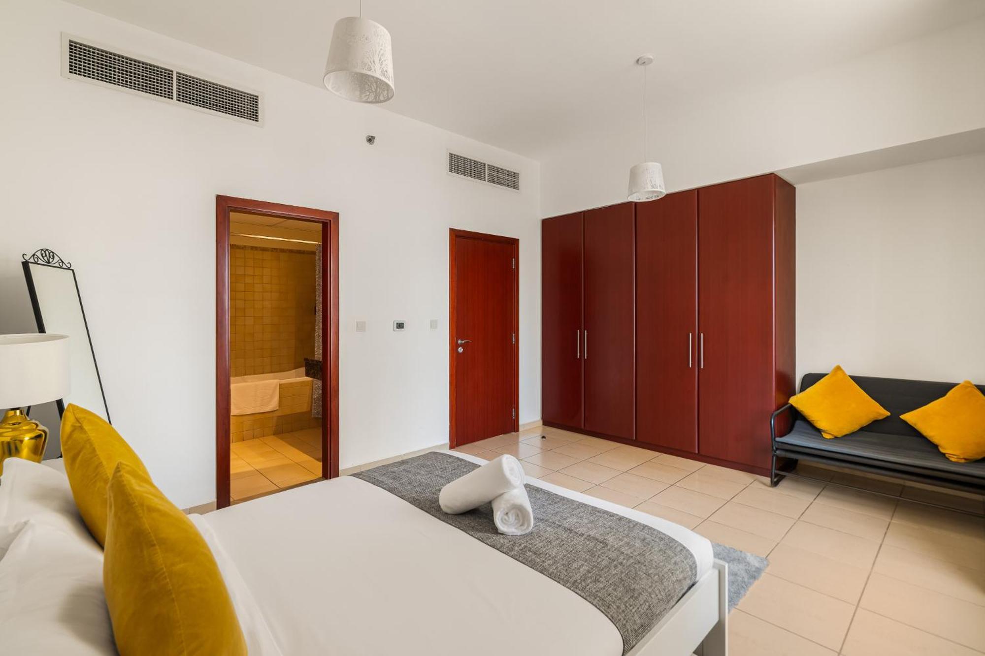 דובאי Beautiful 2Br & 4Br Apartments On Jbr Beach, Walking Distance To Bluewaters Island - By Sunkissed Holiday Homes מראה חיצוני תמונה